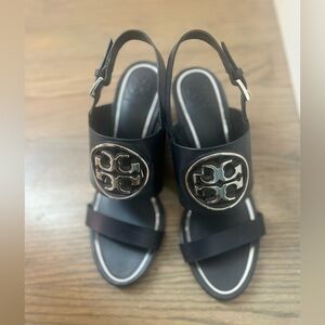 Tory Burch Metal Miller Wedge in Navy women’s size 6